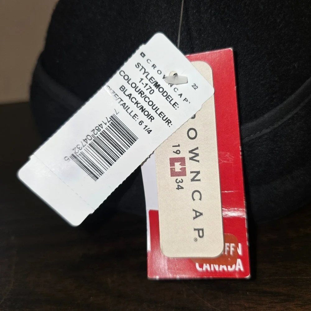 CrownCap Ear Flap Hat Size 6 1/4 Kids Black Wool Blend Lace Up Winter Cap 1-170